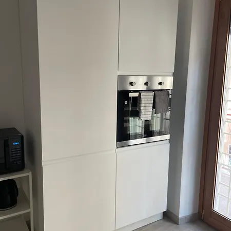 Cozy Close To The Center Apartment
